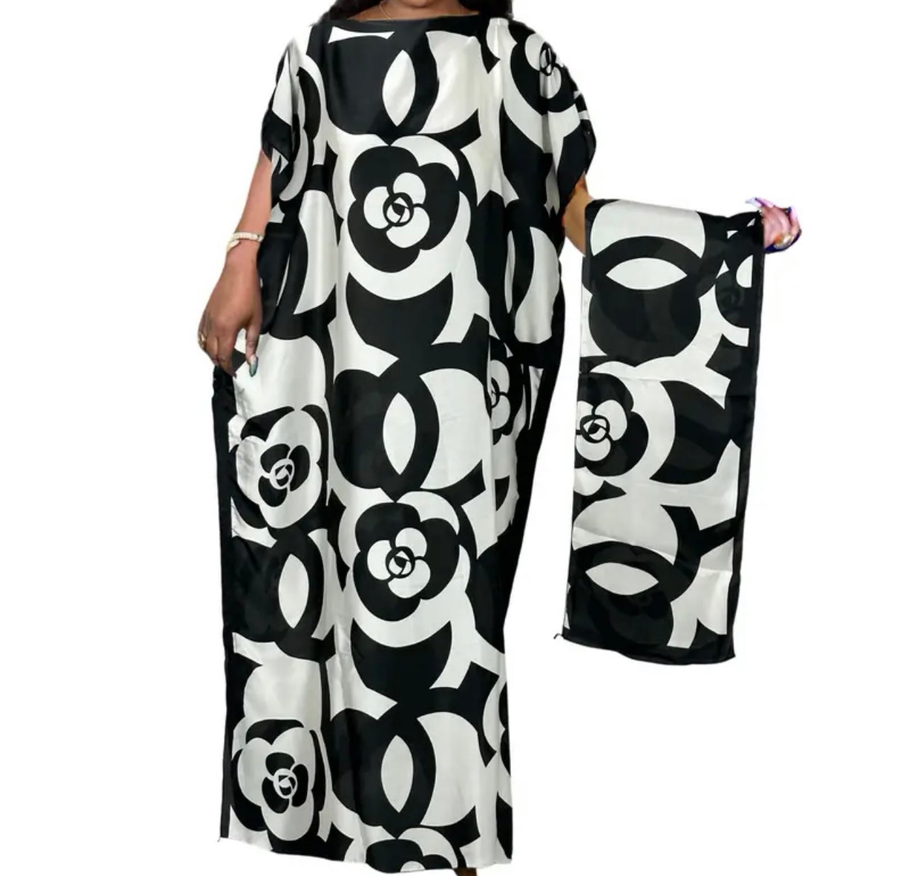 Dominique Glam Kaftan