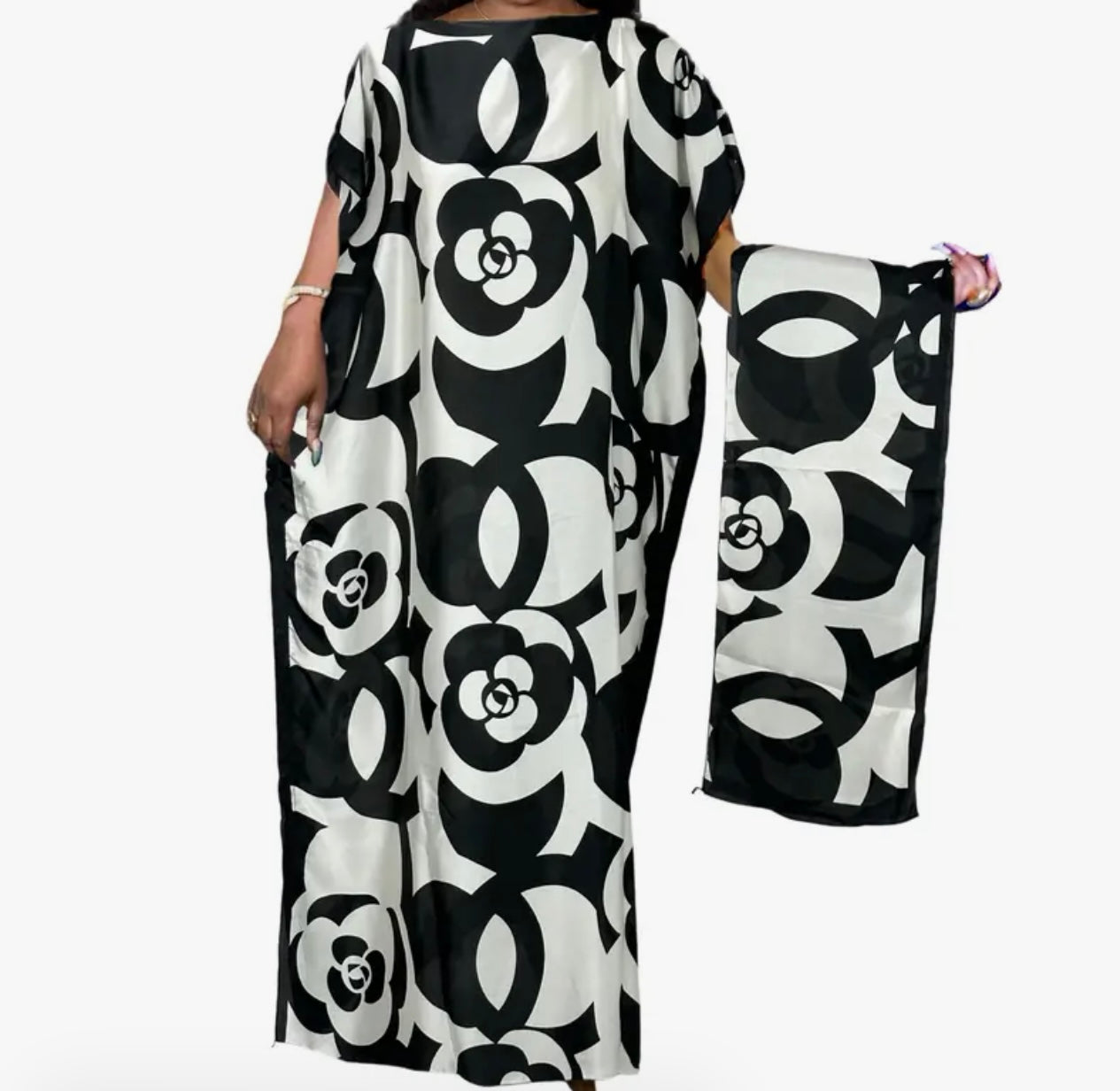 Dominique Glam Kaftan